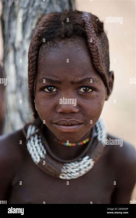 junge himba himba mädchen|Young himba girls hi